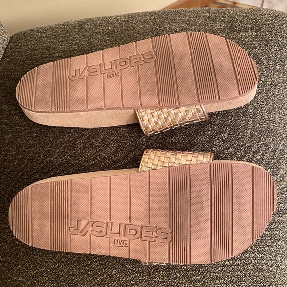 J Slides pool slides size 9 EUC - Picture 3 of 3